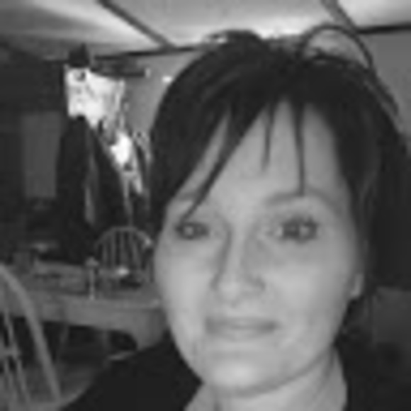 Meet your Posher, Erika - Picture 1 of 1